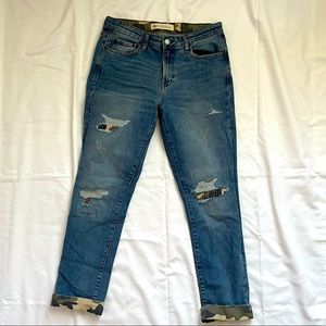 GAP jeans with camo detailing